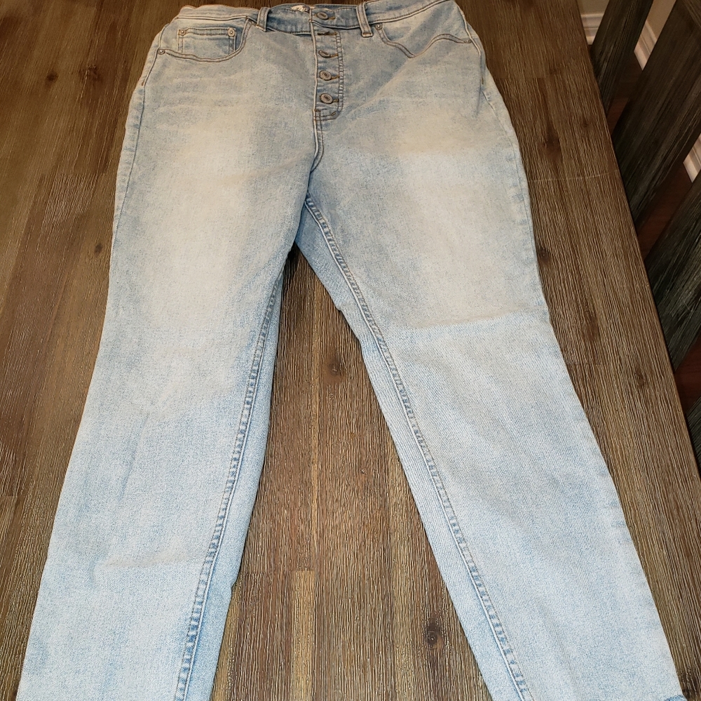 Free People, Size 32, Stonewash Jeans